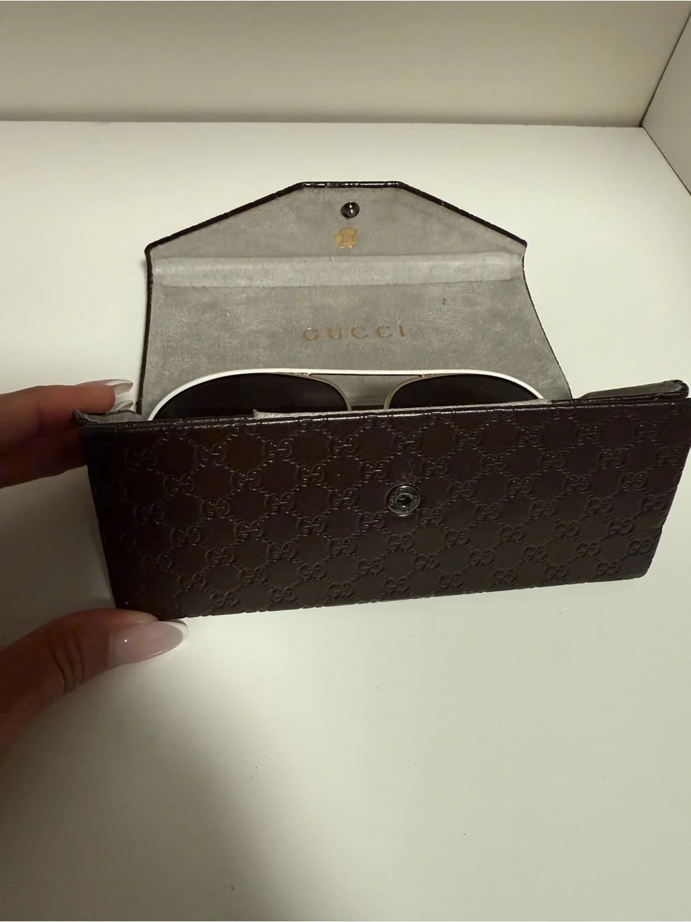 Gucci good white